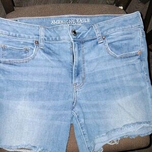 American Eagle Outfitters Light Blue Denim Jeans